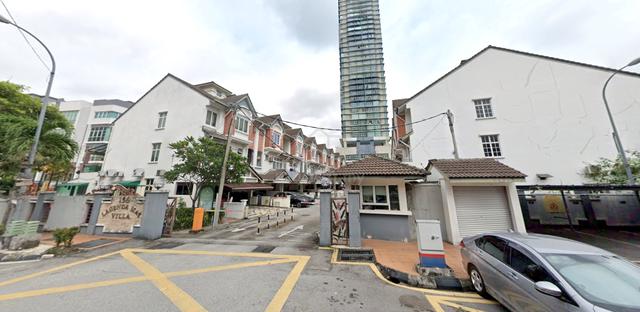 Lagenda Mas Villa, Jalan Kuching - Town House 1