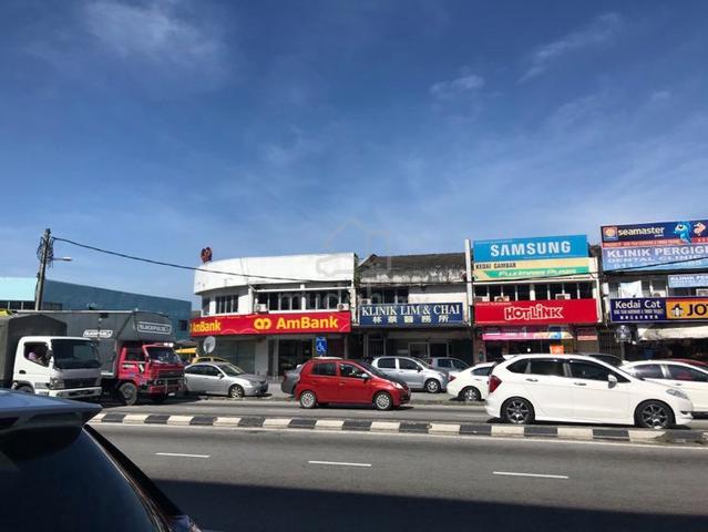 Balakong, Batu 11 Cheras, Facing Main Road, Cheras 1