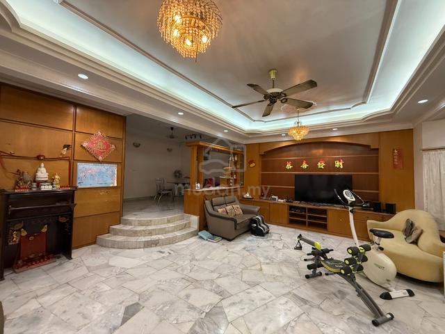 Fully Renovated 2 sty Terrace House 24x75 Bandar Sungai Long For Sale 1