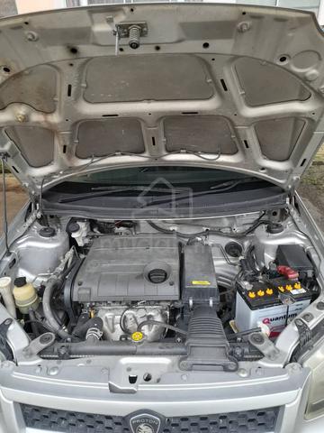 2010 Proton SAGA 1.3 BASE LINE (M) - 5