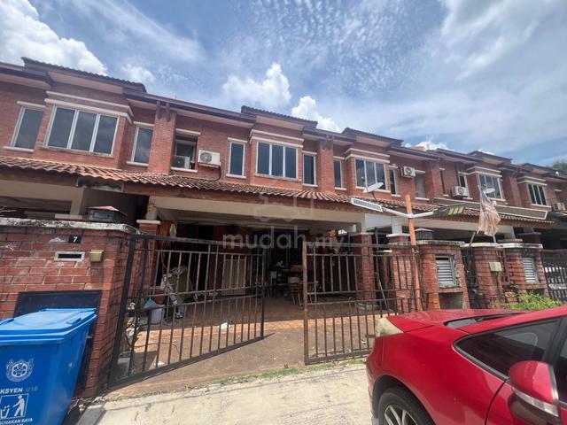 Double Storey Terrace Seksyen U10, Alam Budiman near setia alam 1