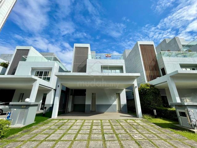 40' x 85' ✅ 2.5 Storey Zero Lot Bungalow Lakefront Villa, Cyberjaya 1