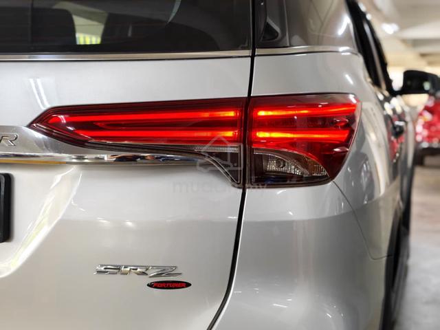 2016 Toyota FORTUNER 2.7 SRZ LEATHER SEAT 5Y WRRTY - 4