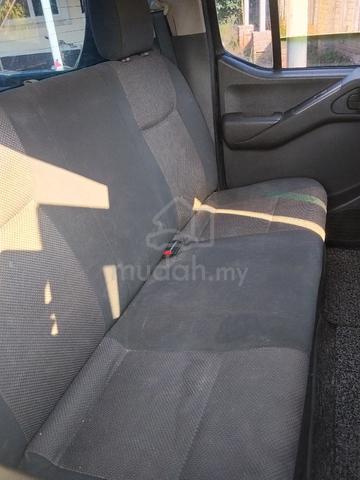 2012 Nissan NAVARA 2.5 LE (A) - 5