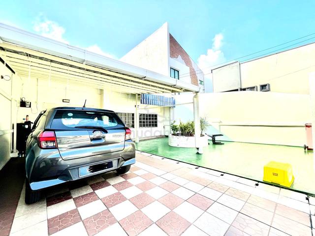 2 Storey Terrace House at Section 1A Petaling Jaya for Sale 1