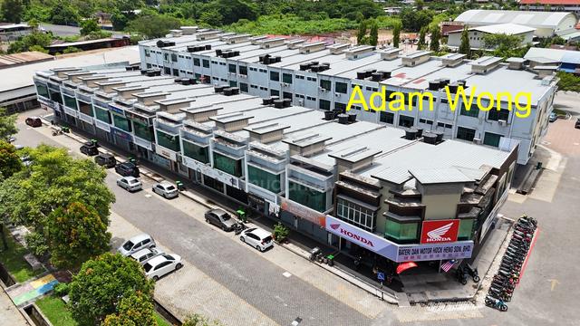GOOD PRICE TOWN AREA 2 Sty Shoplot Aman Square Near OIB New Project 1