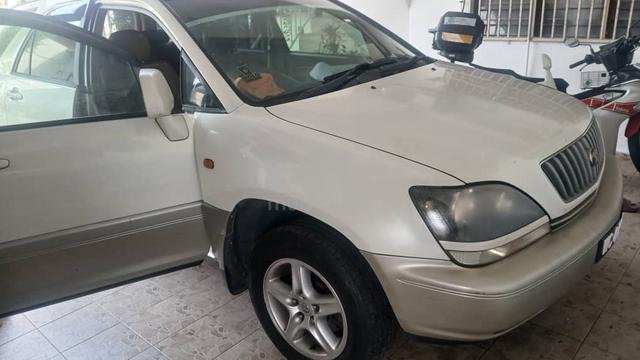 2004 Toyota HARRIER 3.0 V6 (A) - 3
