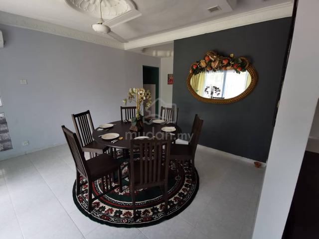 house in good condition ready to move 1