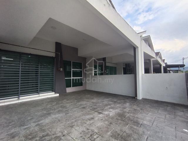Taman Gopeng Mewah, Gopeng / 20x80 / Single Storey / 4R 2B / 1