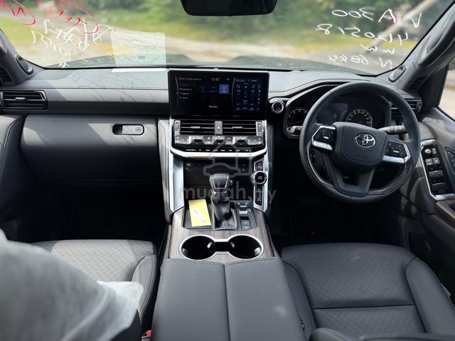 2024 Toyota LANDCRUISER 3.5 ZX, Black leather - 4