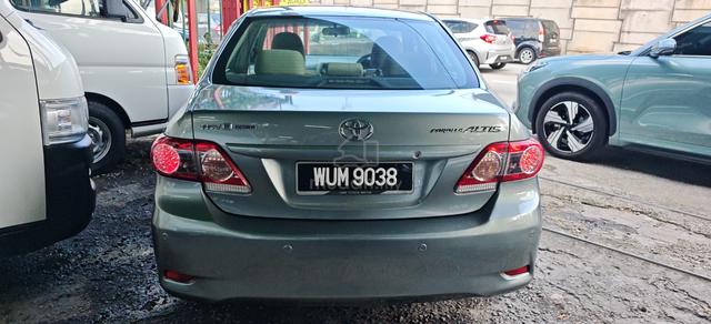 2010 Toyota COROLLA ALTIS 1.8 E FACELIFT ACC FREE - 1
