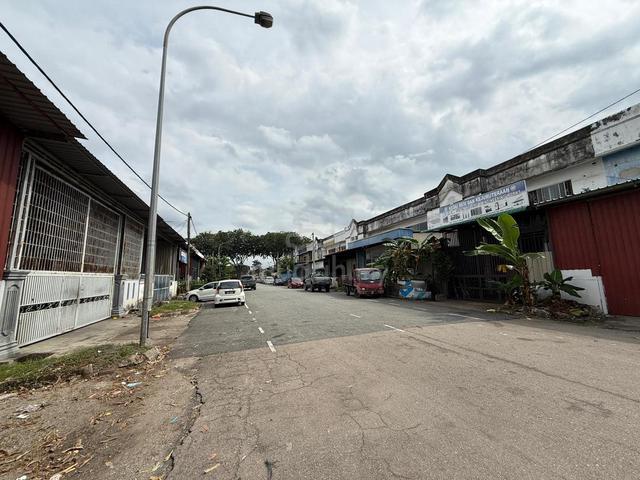Kulai Taman Putri 1.5 Storey Factory Near Kulai Tol 1