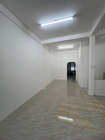 Samarahan RPR Desa Ilmu Double Storey Intermediate House For Sale 3
