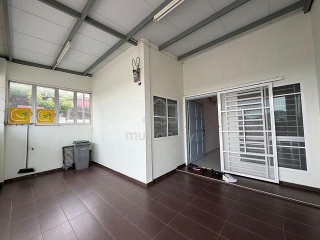 Bukit Katil 1.5 Storey House 1