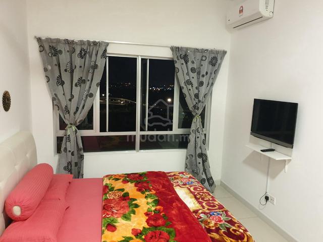 Master bedroom at Savannah executive suite, Southville Bangi 1