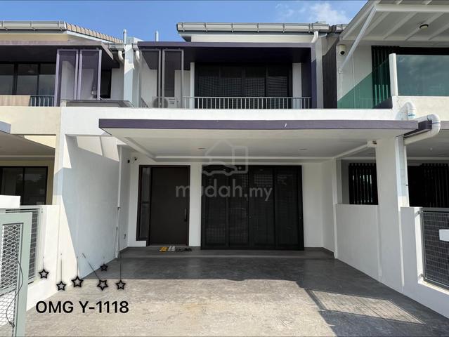 Bukit Raja Ayra Double Storey Renovated Facing Open Move In Condition 1