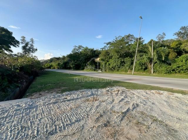 (FREEHOLD! POTENTIAL DEVELOPMENT!) Residential Land, Salak Tinggi 1