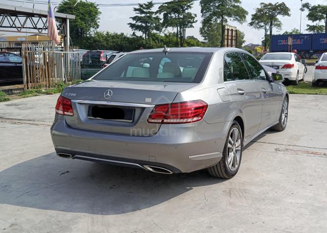 2013 CASH OTR Mercedes Benz E200 CGI (CBU) 2.0 (A) - 4