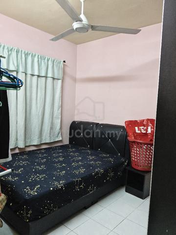 room nearby batu cave 1