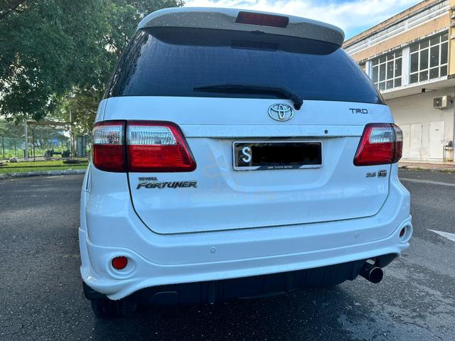 2011 Toyota FORTUNER 2.5 G TRD SPORTIVO - 5