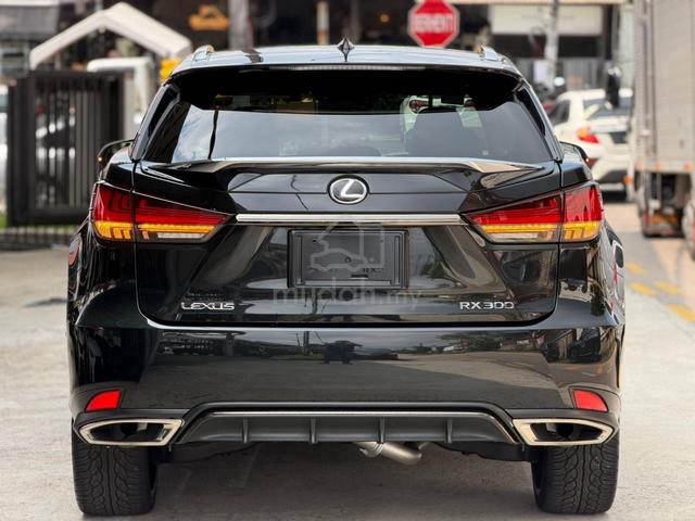 *Panaromic Roof & BLACK SEAT *✨2021 RX300 F SPORT - 2