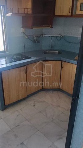 Desa Mutiara Indah Apartment 1