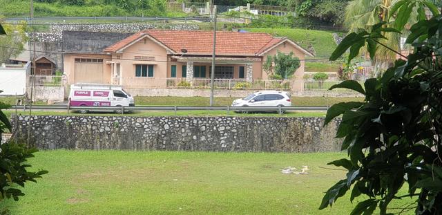 Prime 13,500 Sq Ft Bungalow Land for Sale 1