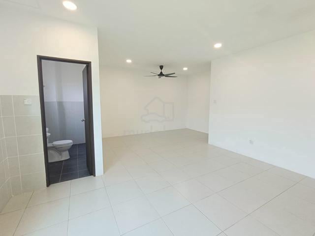 VISION HEIGHTS 2 TOWNHOUSE FOR RENT At BATU KAWA MOYAN SARAWAK KUCHING 1