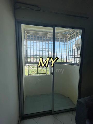 Desa Bayan Apartment 5