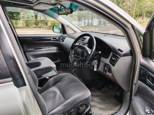 2001 Toyota IPSUM 2.4 VVTI (A) - 5