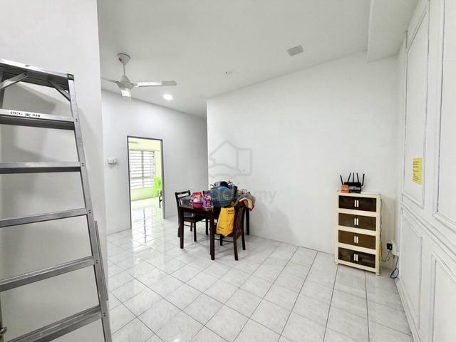 Villa Tropika (Bangi) 1