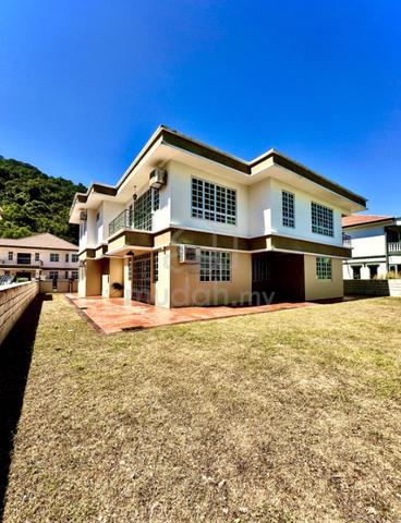 2-Storey Bungalow in Tanjung Bungah | Freehold 6-Bed 7,700sf 1
