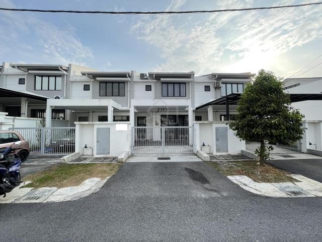 Fully Furnished 2 Storey Terrace Taman Jenderam Idaman, Dengkil 1