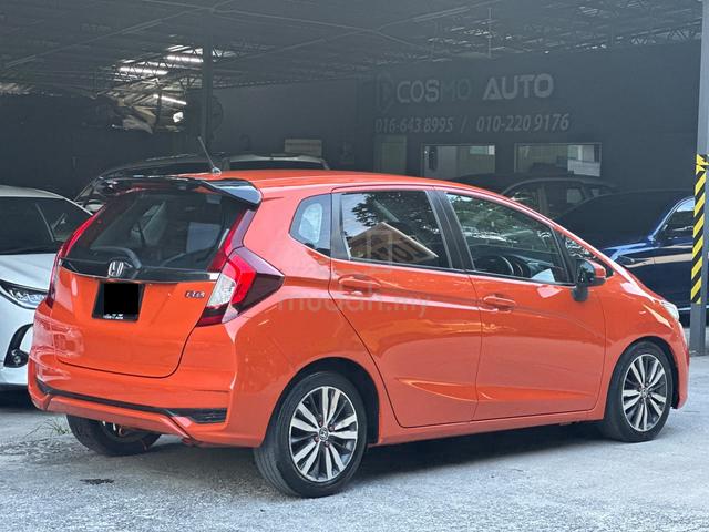 2021 Honda JAZZ 1.5V / FREE WARANTTY / TOP CONDISI - 2