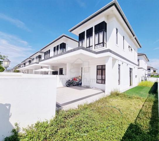 [Facing Open End Lot] 2 Story Graham Eco Grandeur Puncak Alam 1
