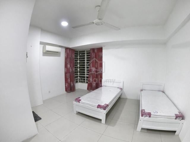 Master bedroom|JLN kaki ke Hospital SLYG| Selayang Point Condo|incl Ap 1