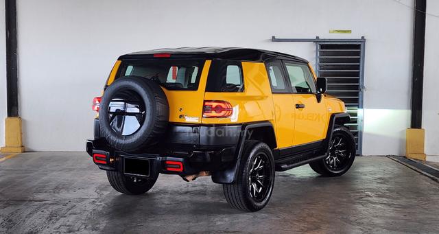 2012 Toyota FJ 4.0 CRUISER (A) TIPTOP CONDITION!! - 2