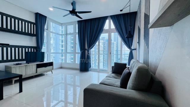 One Medini 1
