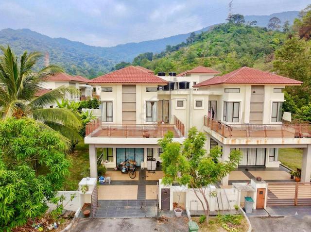 6 BEDROOM NEGO 💥 Semi D Double Storey Taman Nusa Intan Senawang 1