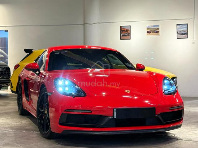 2018 Porsche 718 Cayman GTS 2.5 Carbon Bucket Seat - 1