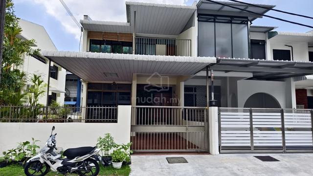 2.5 Storey Corner Terrace House At Paya Terubong, Penang 1