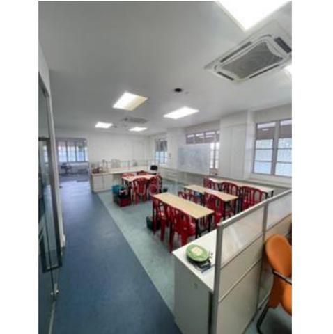 1st flr full furnish office for re Bayuemas next to bukit tinggi klang 1