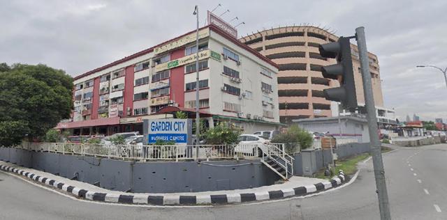Taman Cahaya Ampang 4 Storey Shop + Apartment for Sale 1