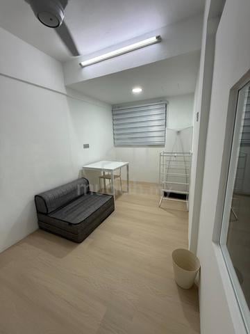 Single Room (Partner can stay) at Centrio, Gelugor USM 1