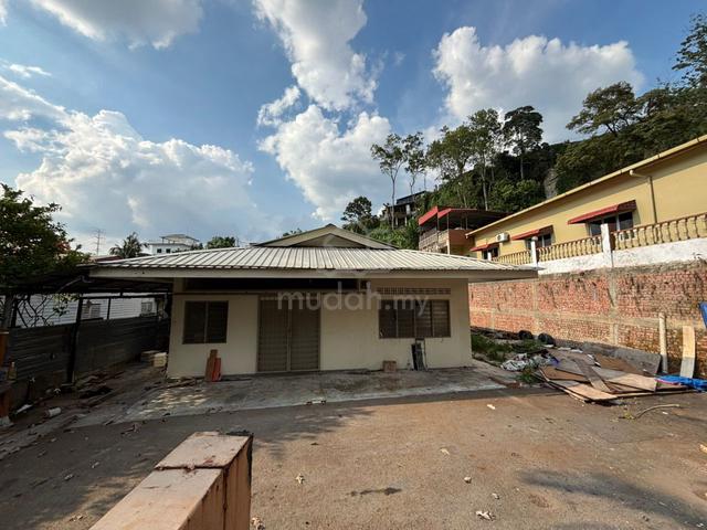 Kampung Tasik Tambahan House Factory For Rent 1