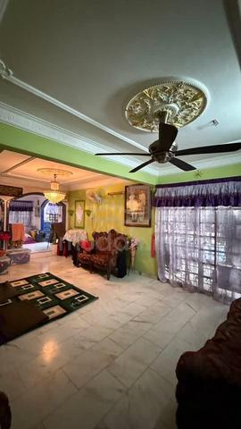 Below price Corner lot taman desa cemerlang 3