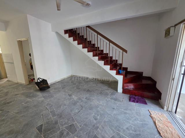 Double Storey, Jalan Serindit, Puchong Jaya 1