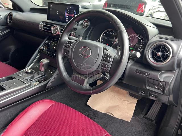 2021 Lexus IS300 2.0 TURBO LUXURY VERSION-L SEDAN - 4