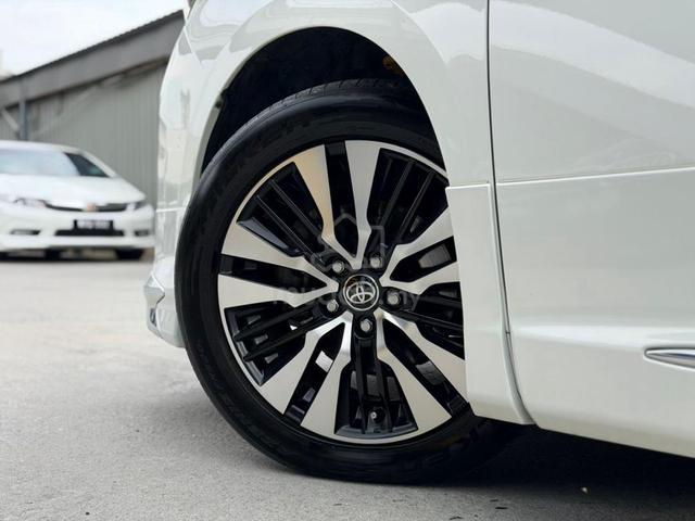 2022 Toyota Alphard 2.5L SC Full Spec JBL 360cam - 5