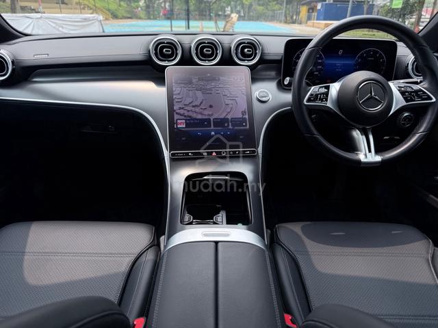 2023 Mercedes Benz C200 AVANTGARDE —UNDER WARRANTY - 3
